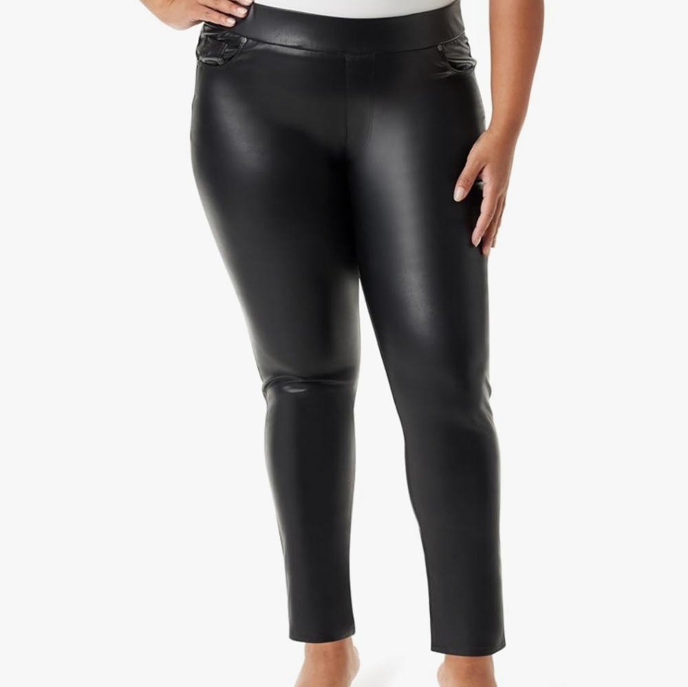 Gloria Vanderbilt Black Faux Leather Leggings